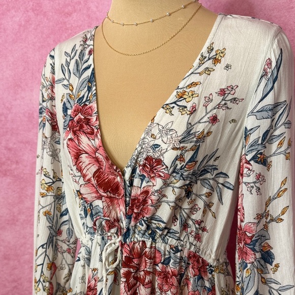 133. Billabong Floral Long Sleeve Mini Dress XS - Picture 3 of 7